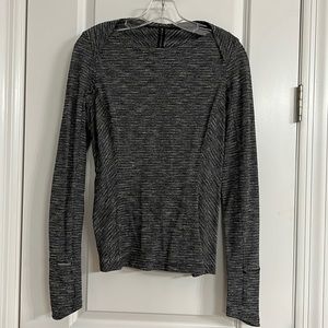 Lululemon long sleeve shirt